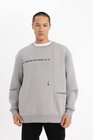 Oversize Fit Geniş Kalıp Bisiklet Yaka Sırt Baskılı Sweatshirt