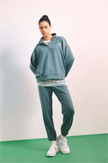 Standard Fit Skuba Diving Fabric Jogger Sweatpants