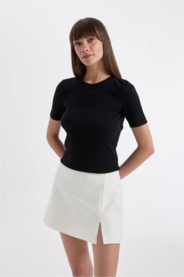 Slim Fit Crew Neck Camisole Short Sleeve T-Shirt