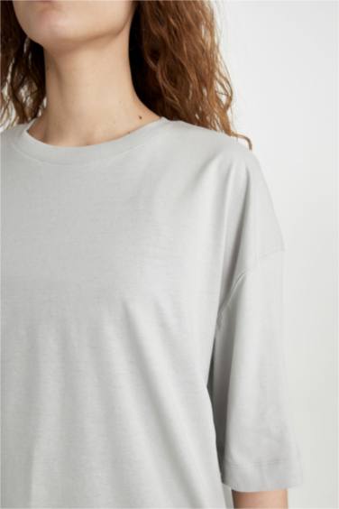 Oversize Fit Crew Neck Cotton T-Shirt