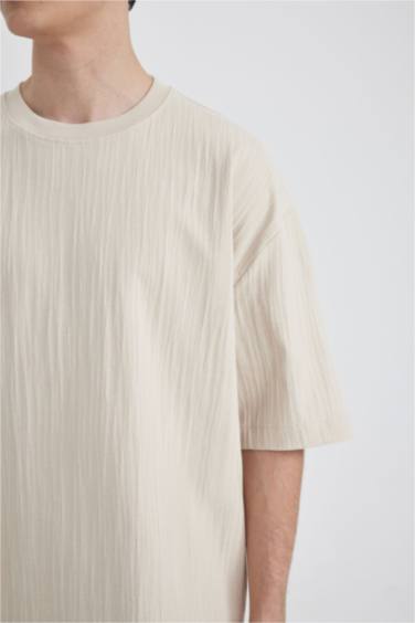 Loose Fit Crew Neck Short Sleeve T-Shirt