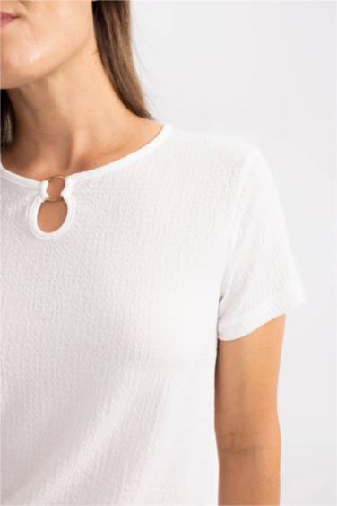 T-Shirt à Col rond et Manches Courtes