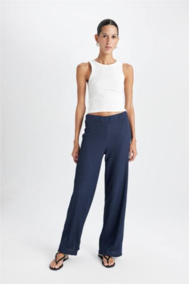 Pantalon large à jambe évasée et taille élastique