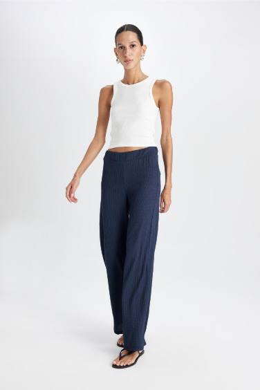 Pantalon large à jambe évasée et taille élastique