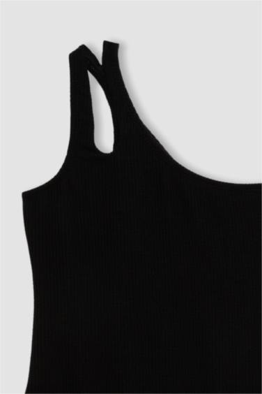 مايوه بحر بناتي