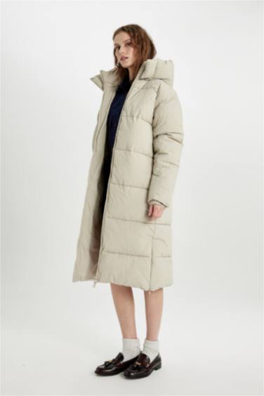 Su İtici Regular Kalıp Kapüşonlu Fermuarlı Cepli Uzun Mont Parka