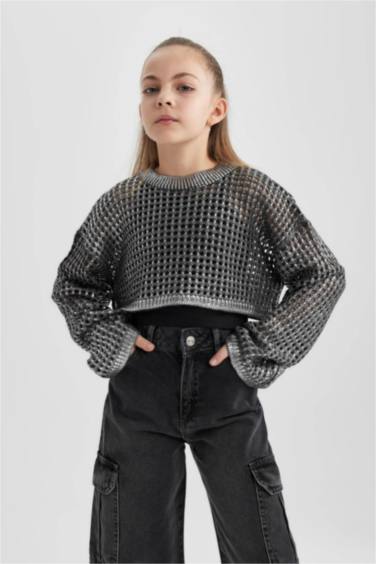 Пуловер кроп с круглым вырезом для девочек