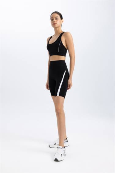 ليجن بايكر من DeFactoFit