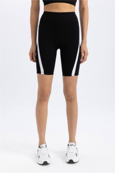 ليجن بايكر من DeFactoFit