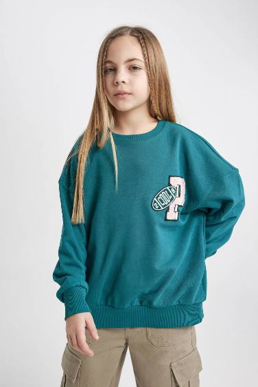 Girl Oversize Fit Crew Neck Sweatshirt