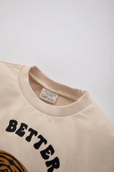 سويت شيرت ولادي قصة عادية بطبعة نمر