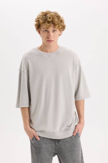 Loose Fit Crew Neck Short Sleeve T-Shirt