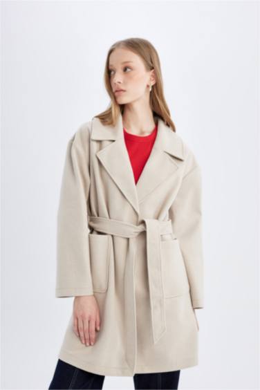 Su Geçirmez Regular Kalıp Kruvaze Yaka Düğme Kapmalı Kemerli Cepli Astarsız Uzun Kaşe Kaban