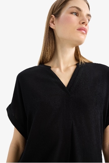 Blouse en tissu froissé basique à manches courtes Coupe régulière