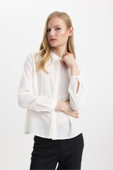 Blouse en crêpe à Coupe Régulière et Manches Longues