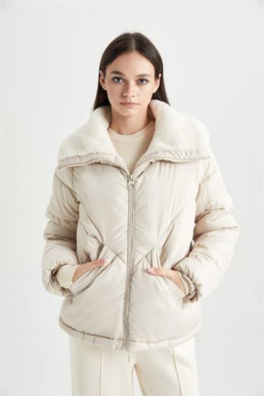 Waterproof Regular Fit Faux Fur Lined Puffer Jacket
