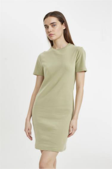 فستان قصير نص كم مضلع بوديكون برقبة مستديرة