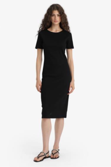 Bodycon Crew Neck Camisole Maxi Dress