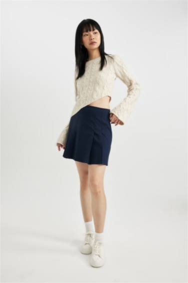 Slim Fit Dar Kesim Bisiklet Yaka Triko Kazak