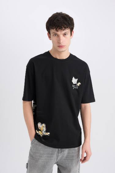 تيشيرت اوفر سايز برقبة مستديرة بطبعة توم وجيري