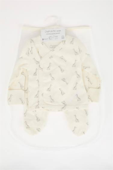 Baby Boy Giraffe Printed 3 Piece Hospital Set