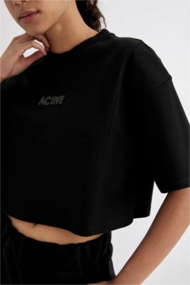 Crew Neck Printed Crop Top