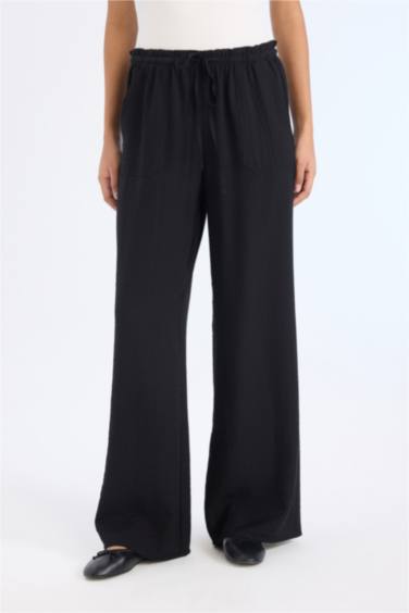 Pantalon droit large à taille haute avec poches