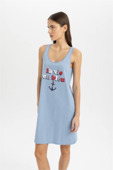 Printed Sleeveless Nightgown