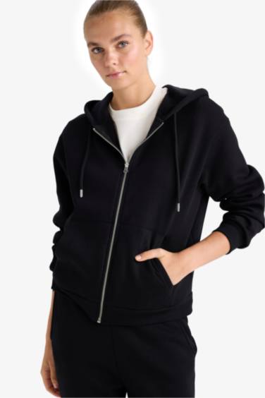 سويت شيرت تقيل بيزك قصة مريحة بكابيشون بسوسته