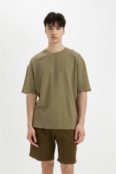 تيشيرت نص ردن اوفر سايز مطبوع بياخة مستديرة