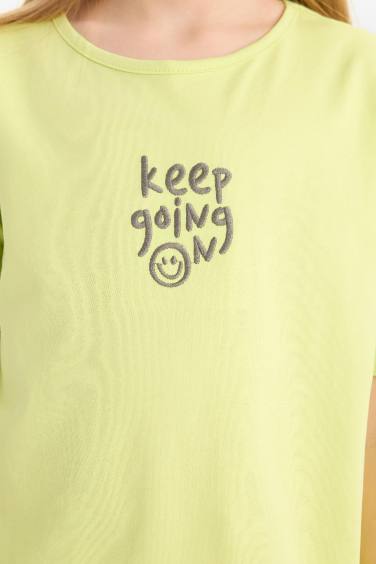 بيجامة تطريز قصة عادية من قطعتين