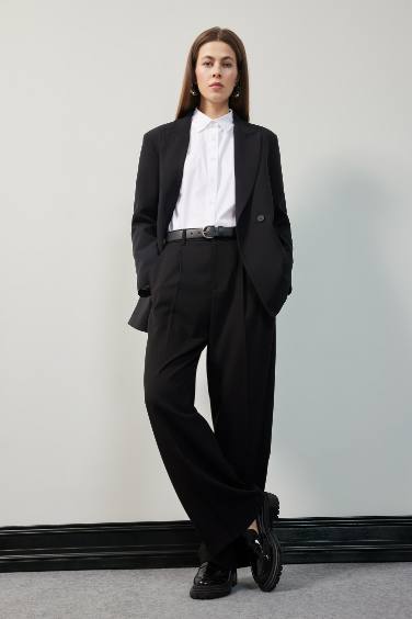Wide Leg Pocketed High Waist Basic Classic Black Trousers