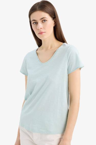 Woman Short Sleeve T-Shirt