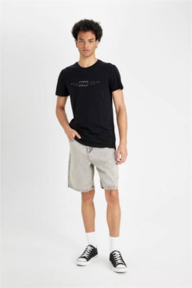 Black Slim Fit Crew Neck Printed T-Shirt