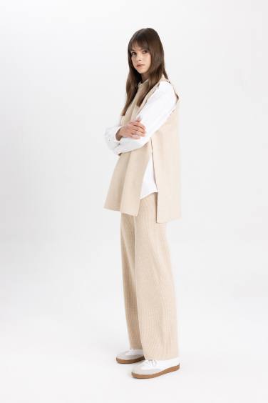 Straight Fit Wide Leg Knitwear Trousers