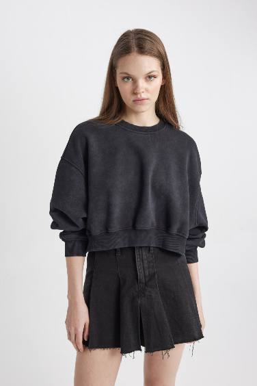 Thick Fabric Washed Faded Effect Crop Sweatshirt