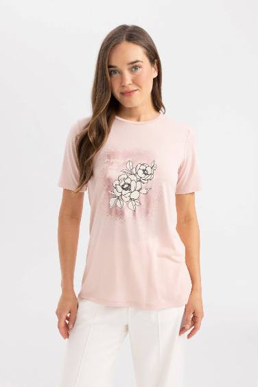 Traditional Regular Fit Crew Neck Floral T-Shirt