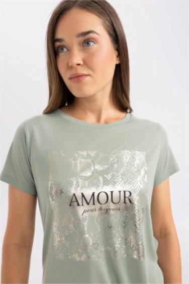 Regular Fit Crew Neck Animal Short Sleeve T-Shirt