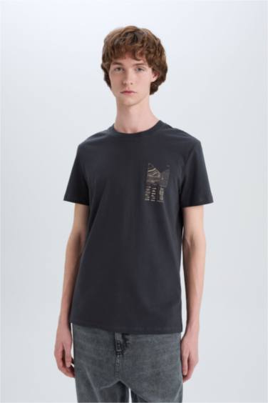 Slim Fit Crew Neck Printed Short Sleeve T-Shirt