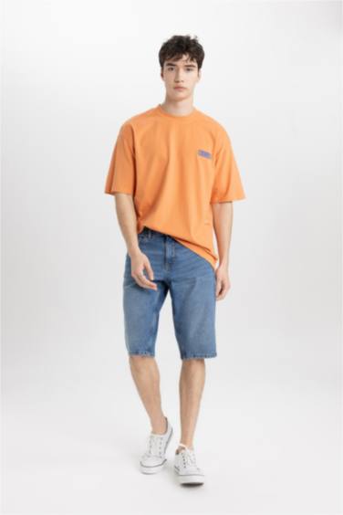 تي شيرت نص كم قصة مريحة بياقة مستديرة