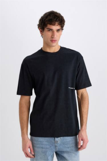 Boxy Fit Crew Neck Printed Short Sleeve T-Shirt