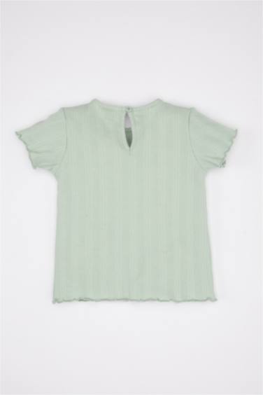 تيشيرت بناتي نص كم بنقشة الزهور مضلع قصة عادية