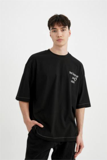 Loose Fit Crew Neck Back Printed Short Sleeve T-Shirt