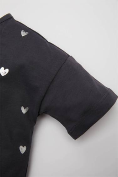 تيشيرت بيبي نص كم بناتي قصة عادية بطبعة قلب