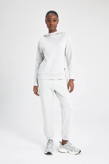 سويت شيرت بيزك قصة عادية قماش سكوبا من DeFactoFit