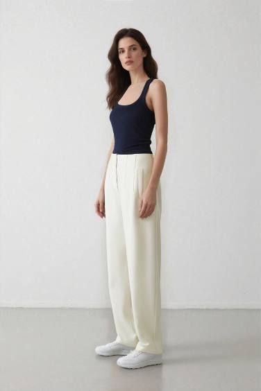 Carrot Fit Crop Kumaş Pantolon Fermuarlı Yüksek Bel Dar Paça