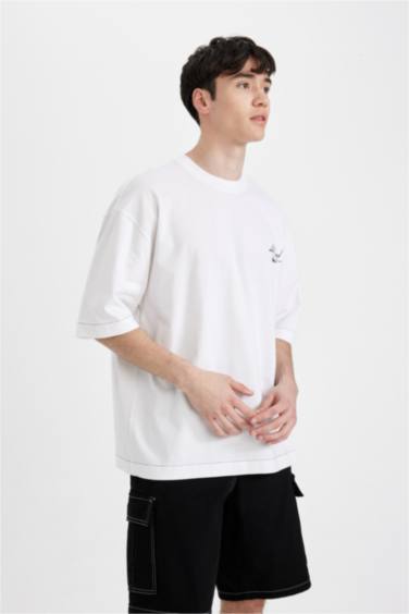 Loose Fit Crew Neck Back Printed Short Sleeve T-Shirt