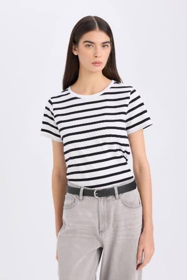 تيشيرت سادة بيزك نص ردن قصة عادية بياخة مستديرة