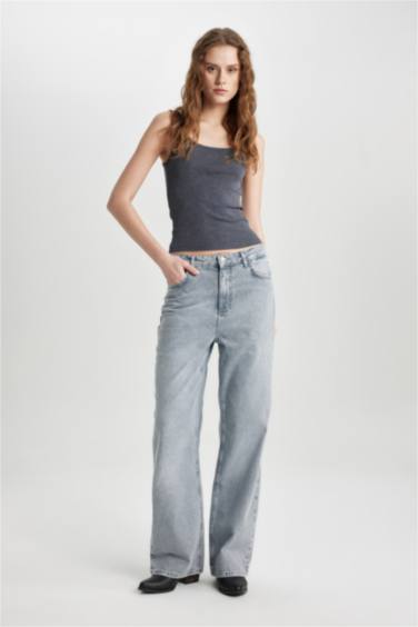 ديباردور مضلع سليم فيت برقبة مستديرة بتأثير باهت