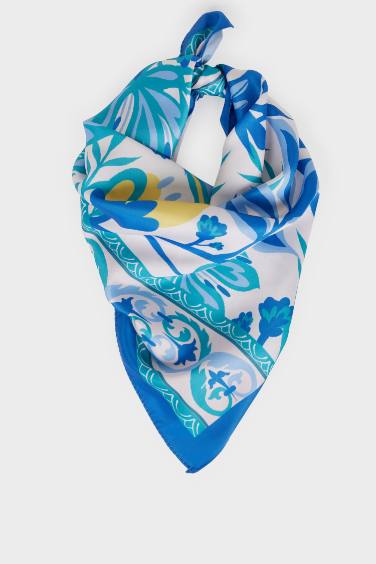 Woman Ethnic Patterned Scarf